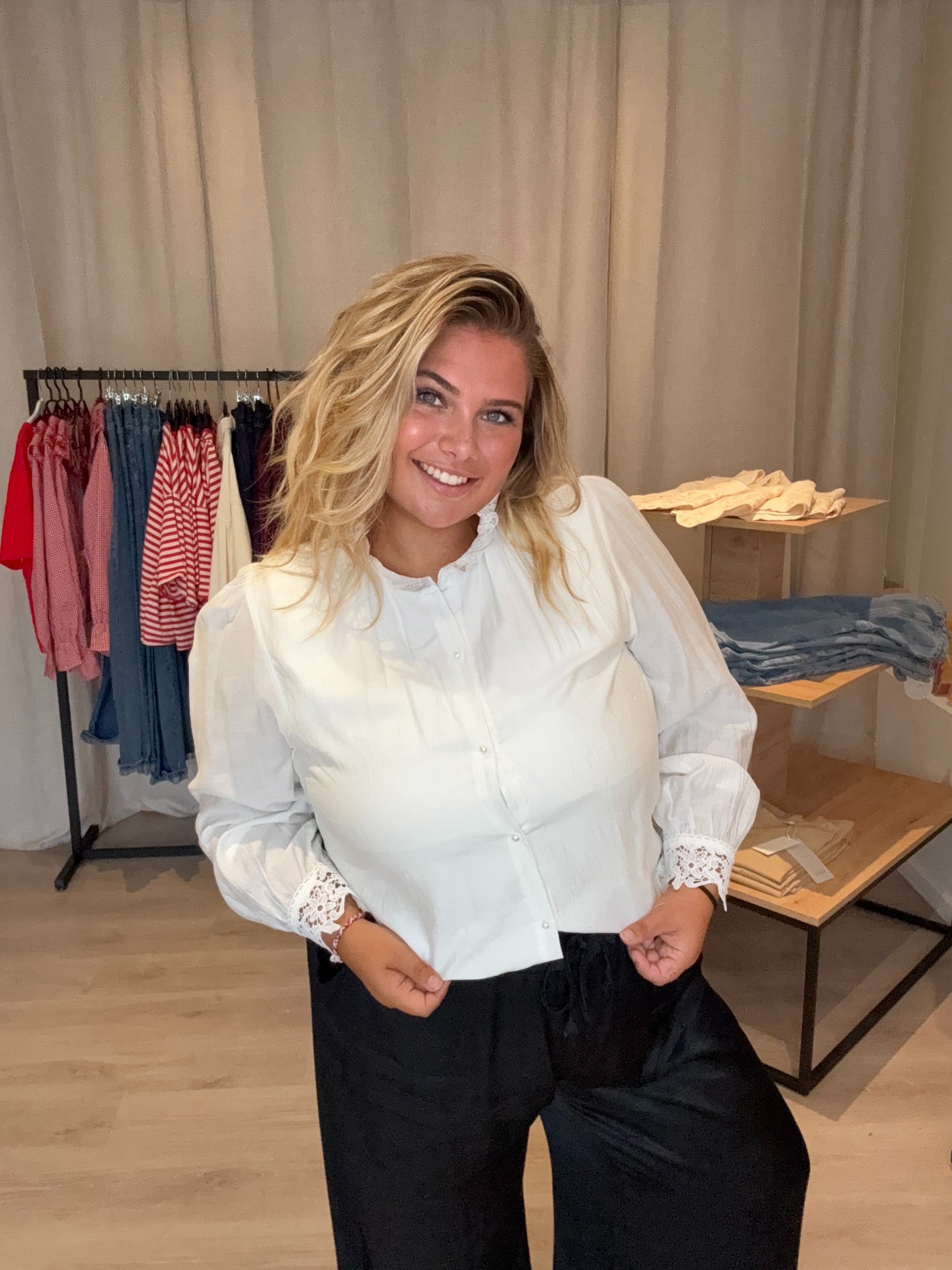 Chemise blanche dentelle