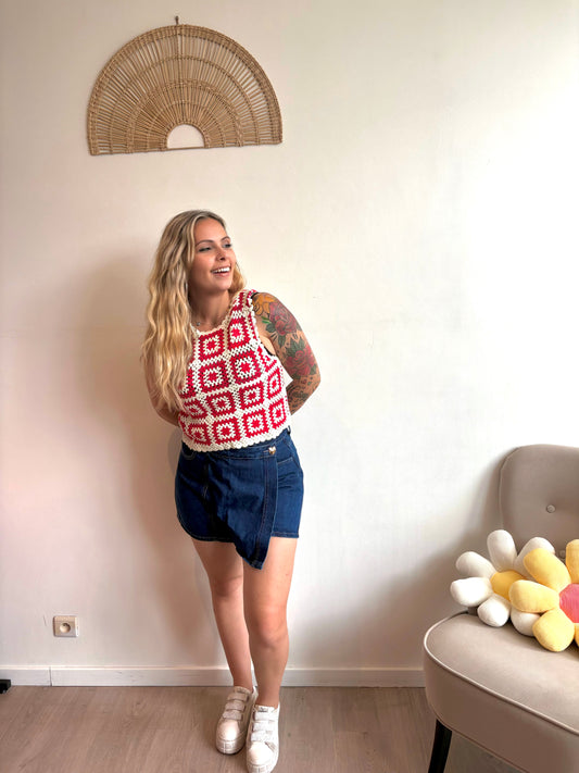 Haut rouge crochet