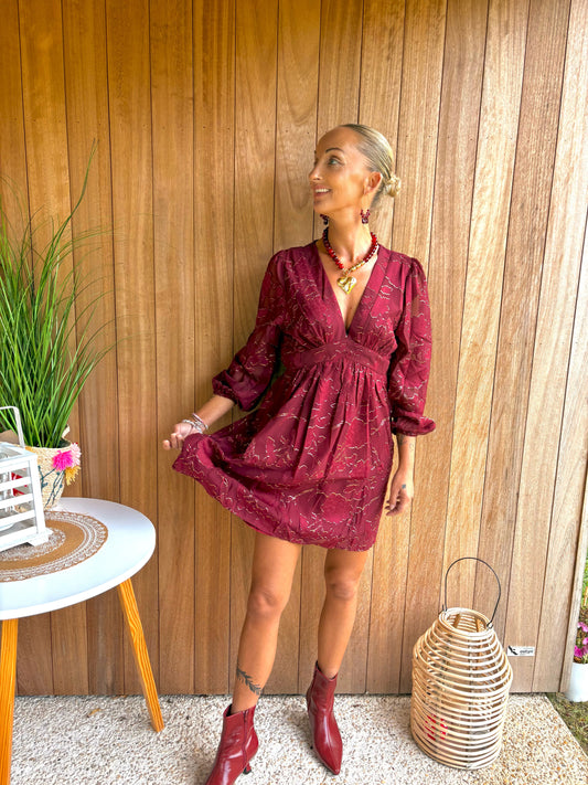Robe brodée