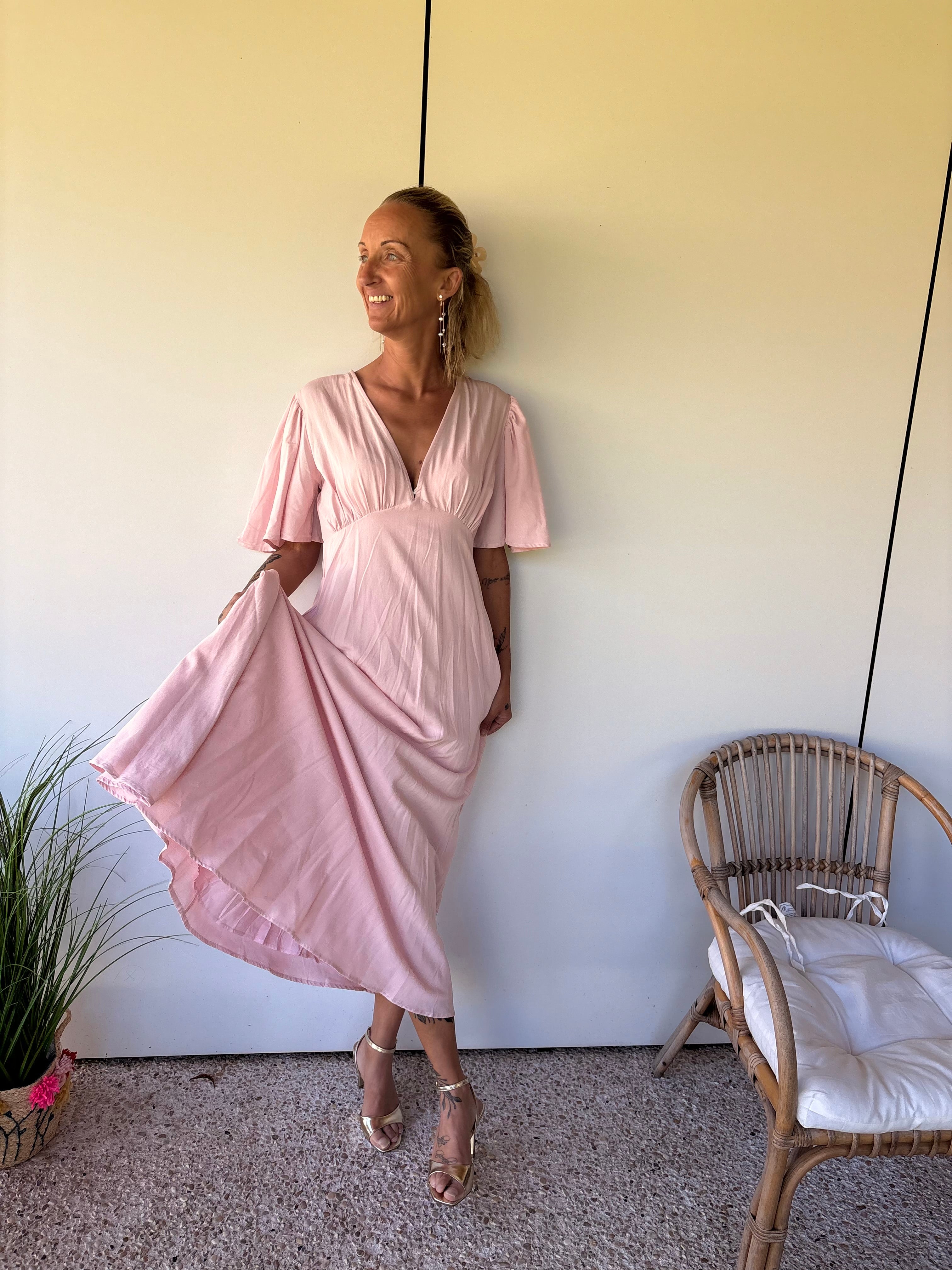 Robe longe fluide col V