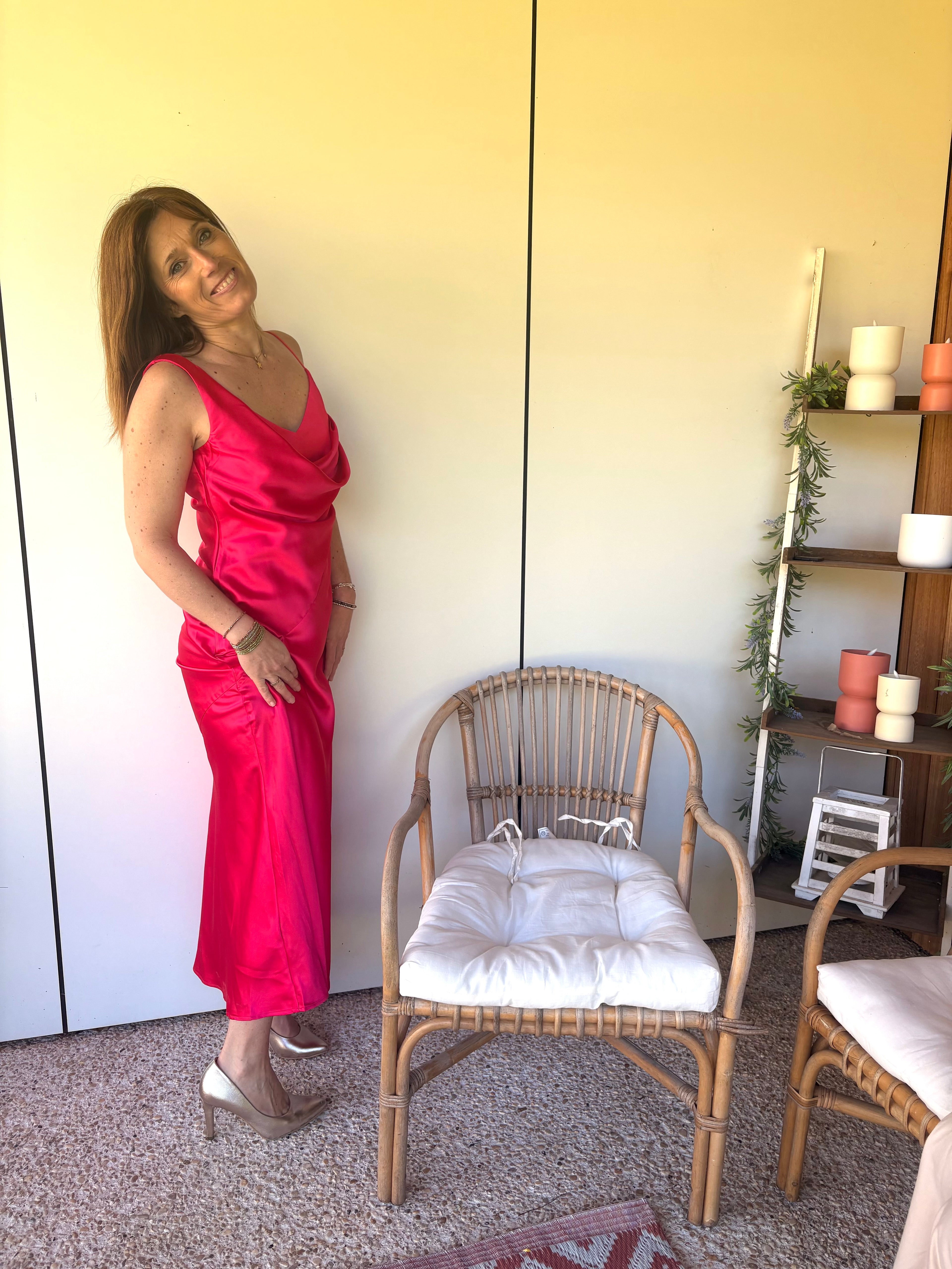 Robe fushia satinée